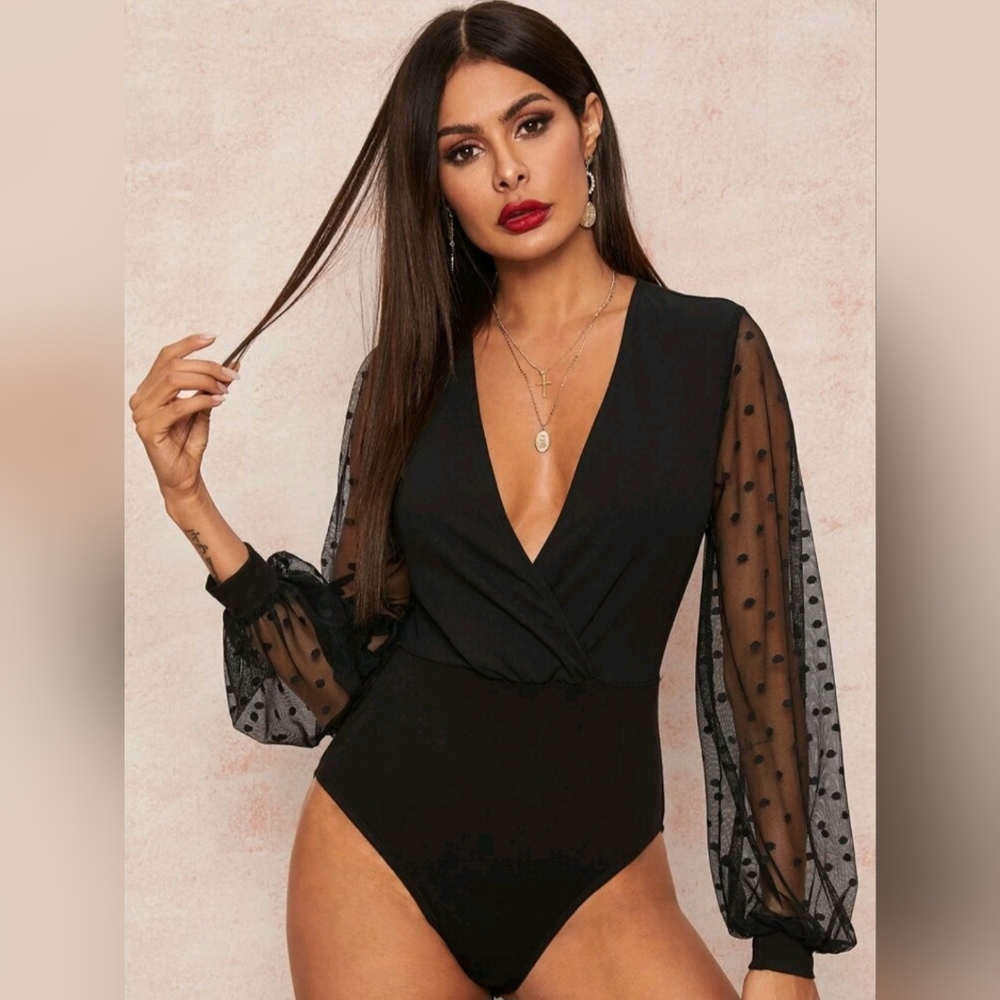 Sheer sleeve plunge bodysuit